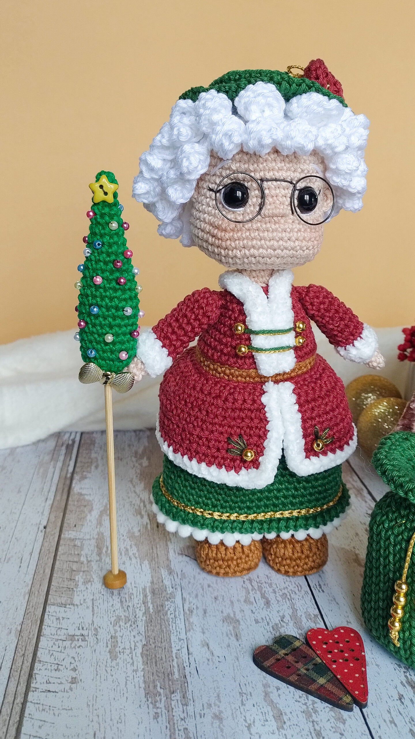 Mamãe Noel - receita de amigurumi - Image 2