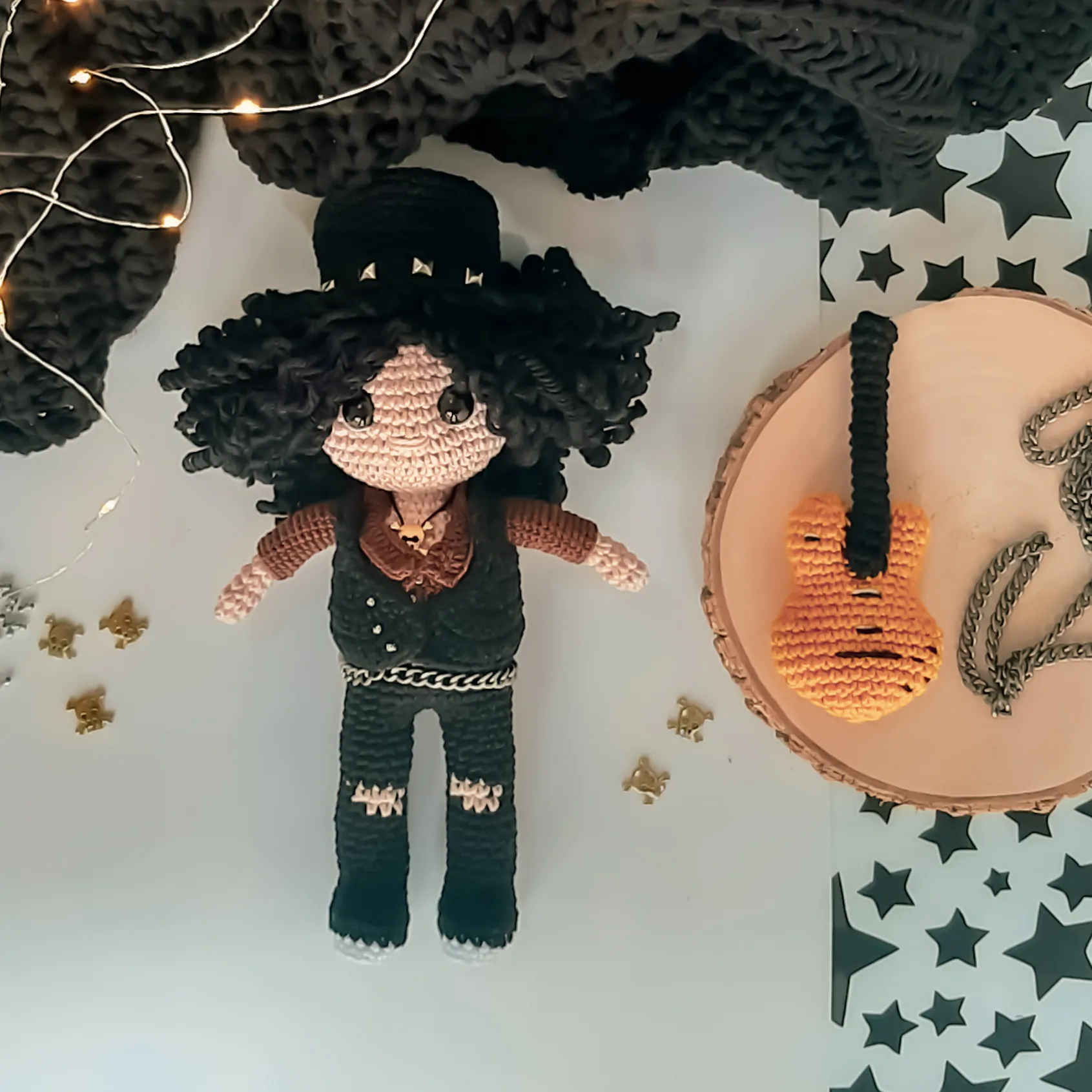 Slash - receita de amigurumi - Imagem 2