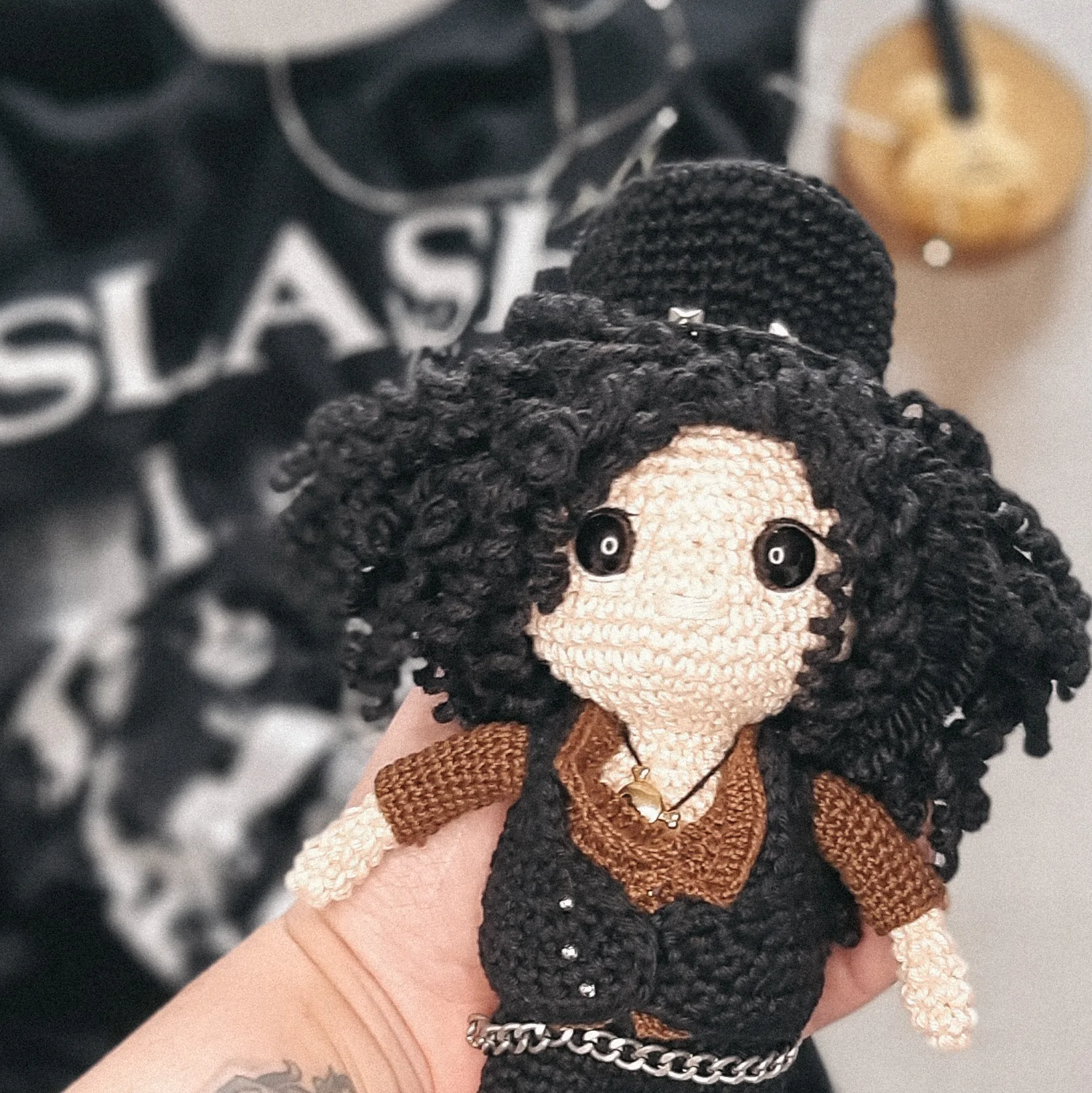 Slash - receita de amigurumi - Imagem 8