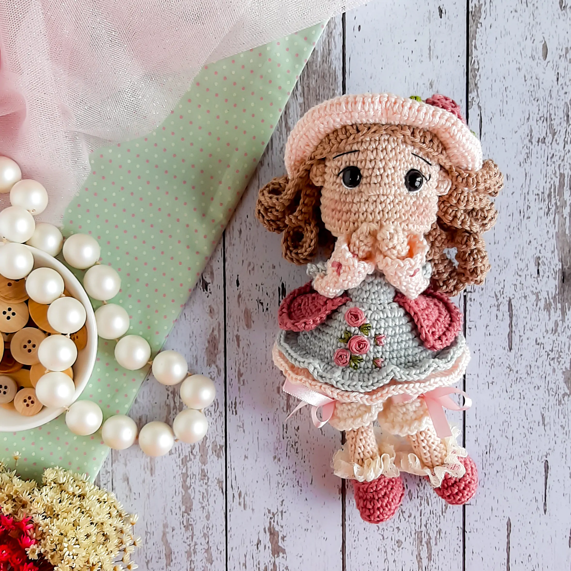 boneca Dalila - receita de amigurumi - Imagem 11