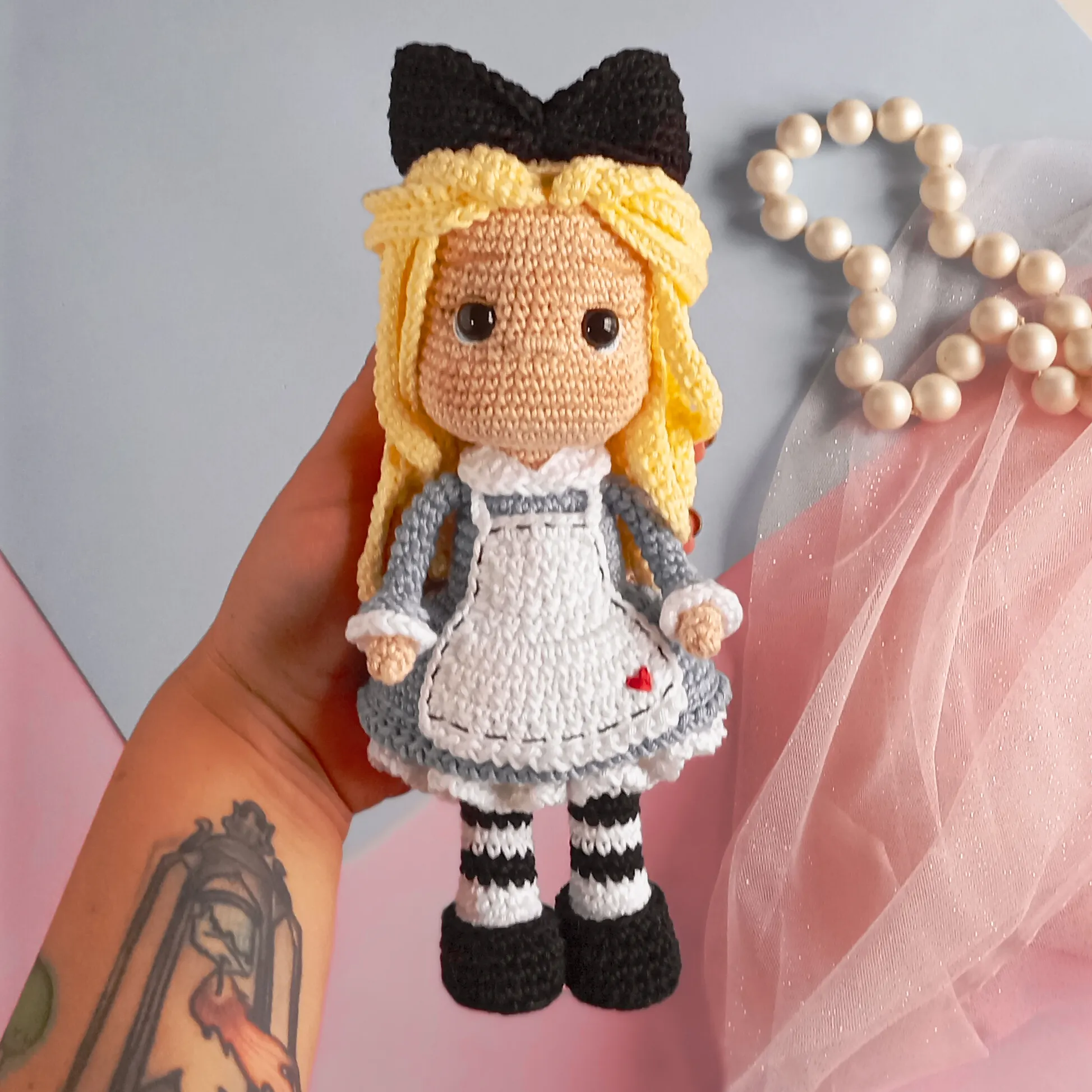 Alice - receita de amigurumi - Imagem 3