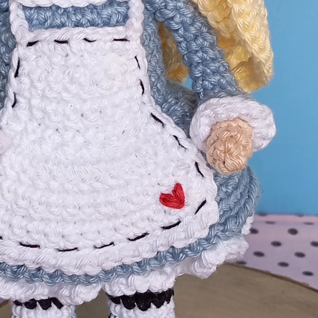 Alice - receita de amigurumi - Imagem 4
