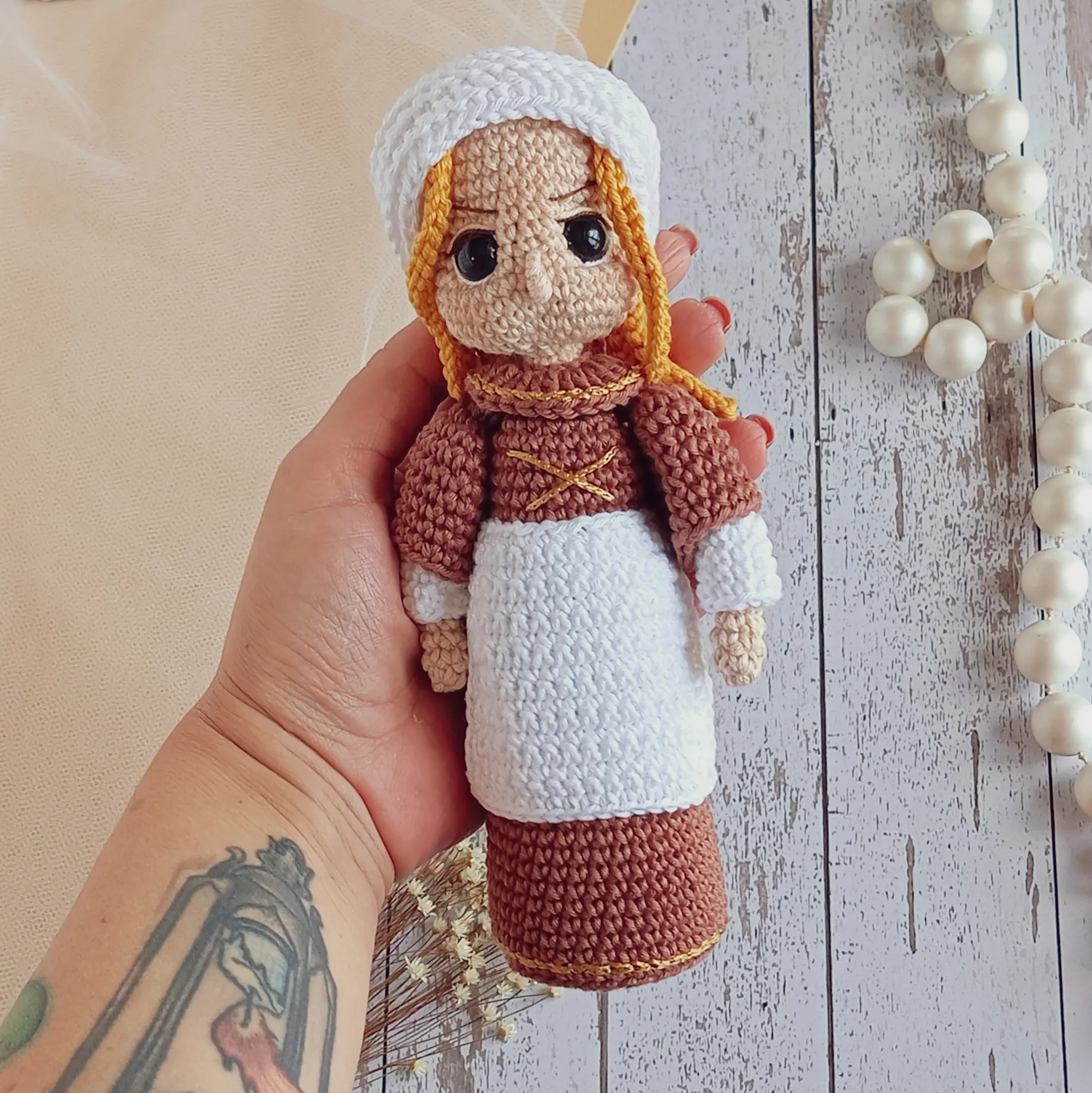 Bruxa (João e Maria) - receita de amigurumi - Imagem 3